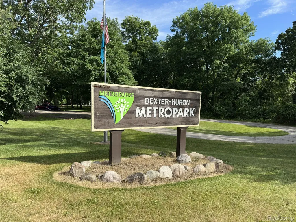 150 Jeffords Dexter City MI 48130