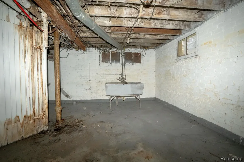 2627 Webb Street Detroit City MI 48206
