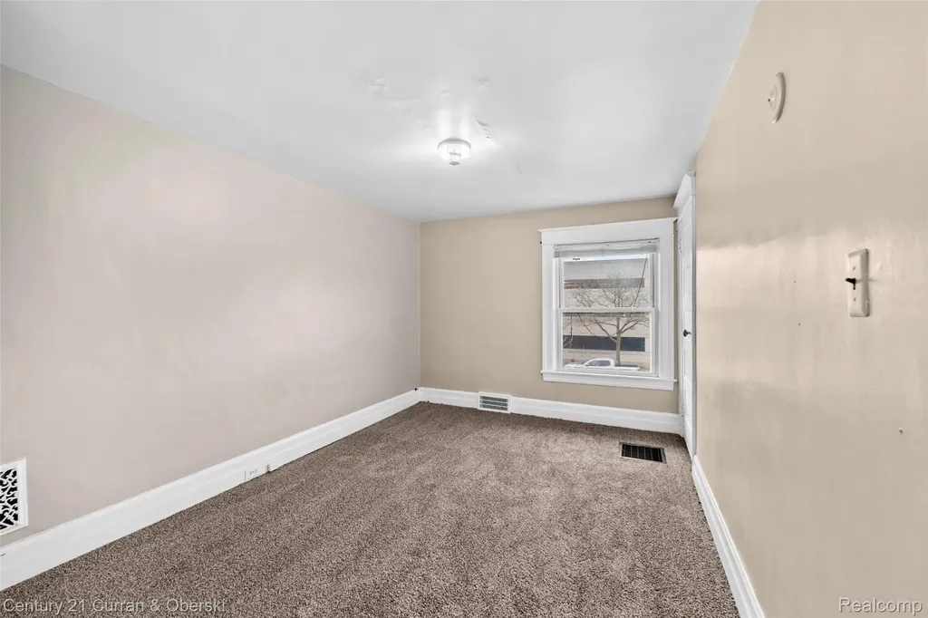 902 S Washington Avenue Royal Oak City MI 48067