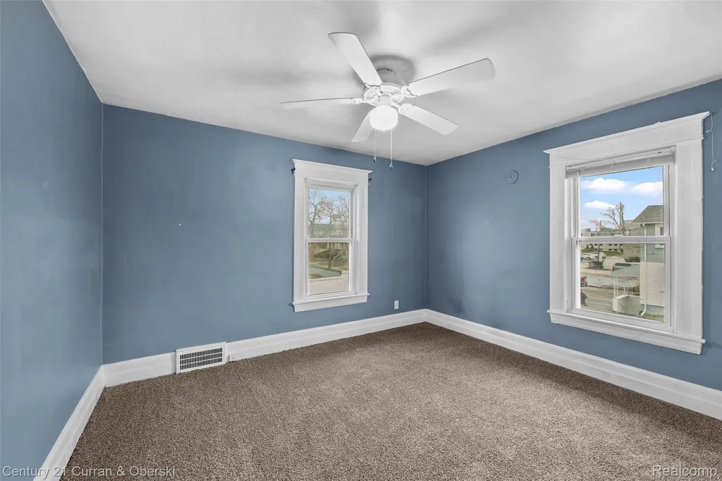 902 S Washington Avenue Royal Oak City MI 48067