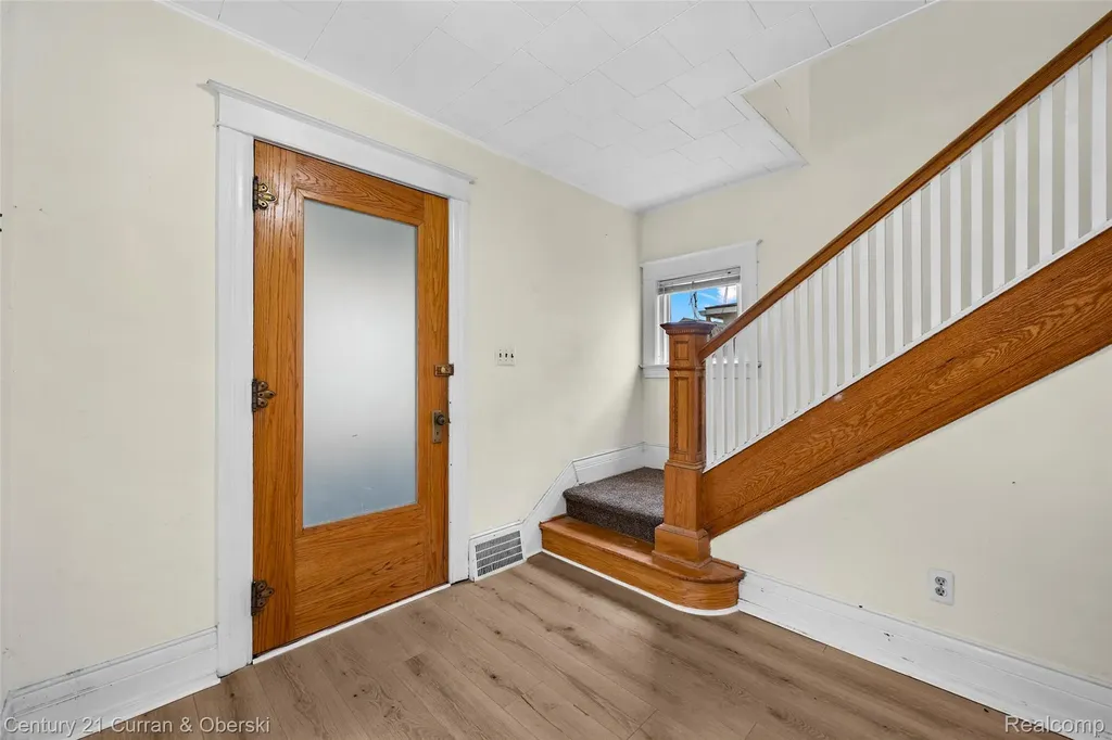 902 S Washington Avenue Royal Oak City MI 48067