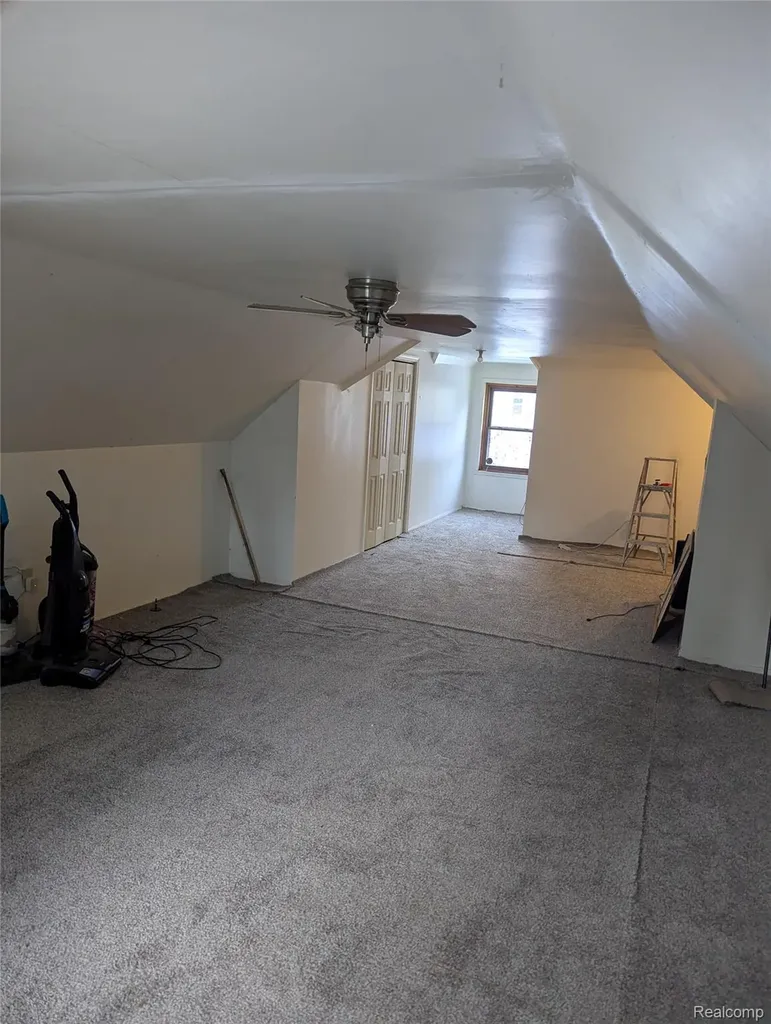 16193 Cruse Street Detroit City MI 48235