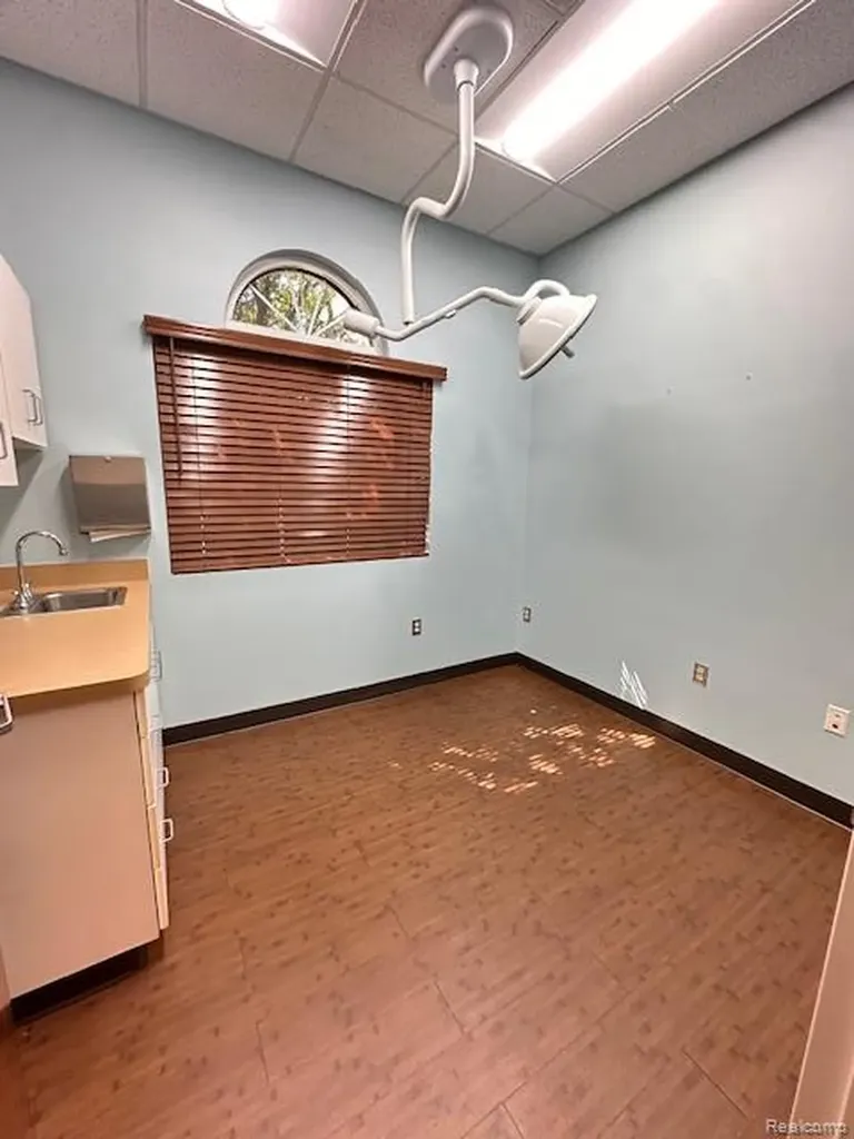 5084 Villa Linde Parkway Flint City MI 48532