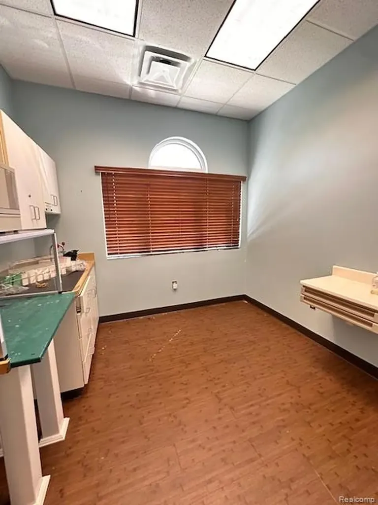 5084 Villa Linde Parkway Flint City MI 48532