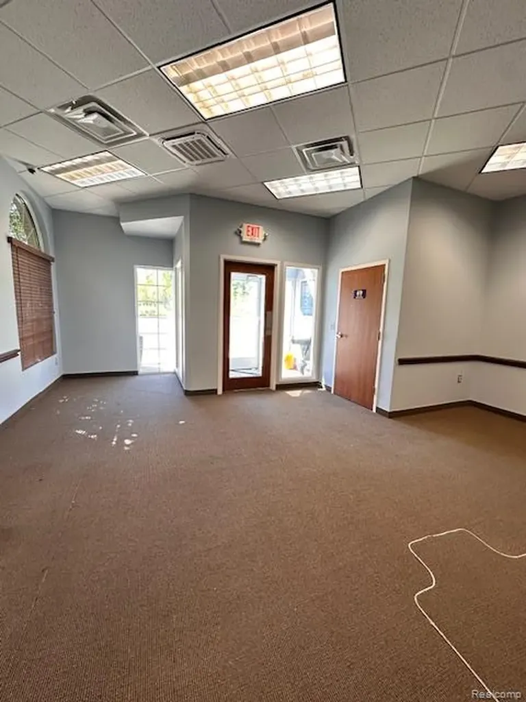 5084 Villa Linde Parkway Flint City MI 48532