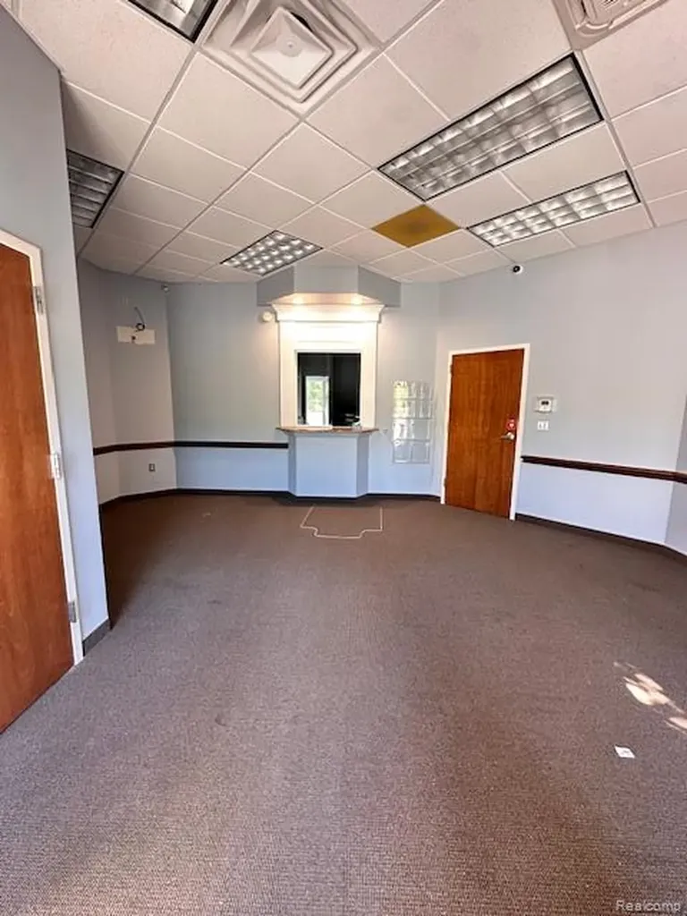 5084 Villa Linde Parkway Flint City MI 48532