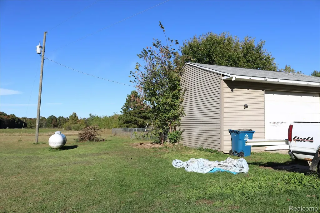 5794 Arbela Road Millington Township MI 48746
