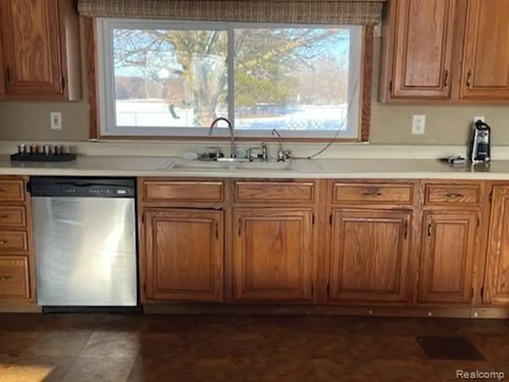 5794 Arbela Road Millington Township MI 48746