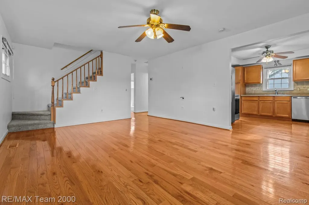 6363 Mcguire Street Taylor City MI 48180