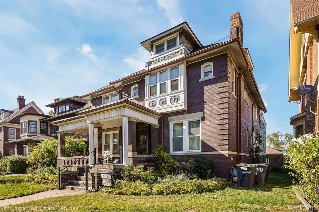 710 Virginia Park Street Detroit City MI 48202
