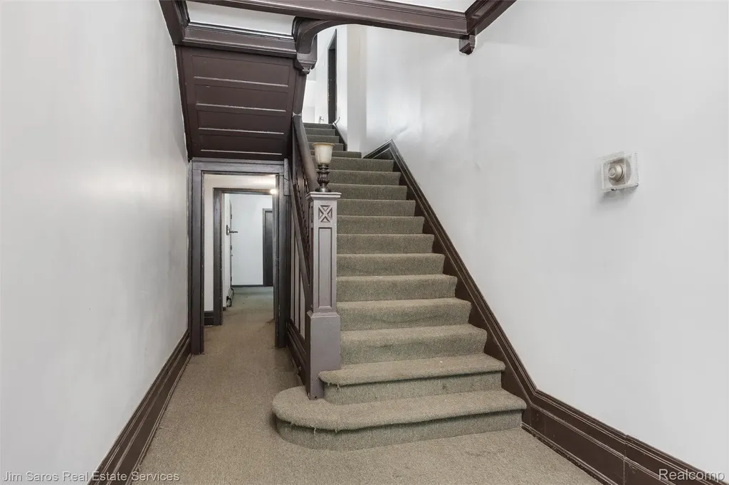 710 Virginia Park Street Detroit City MI 48202