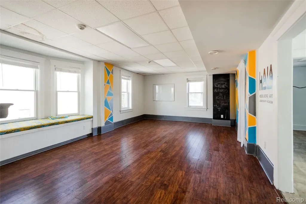 3442 Mcdougall Street Detroit City MI 48207
