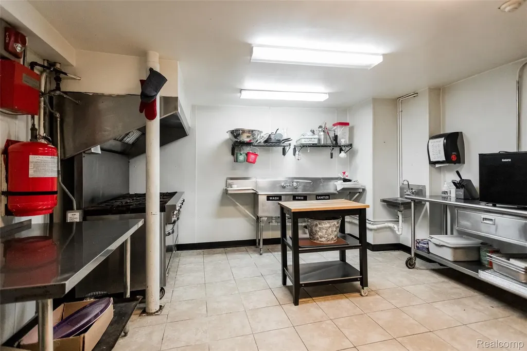3442 Mcdougall Street Detroit City MI 48207