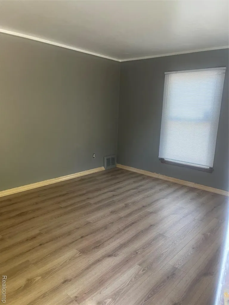 1432 Corona Street Inkster City MI 48141