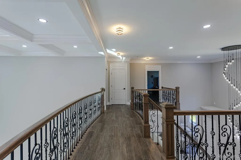3118 Hickory Lawn Road Rochester Hills City MI 48307