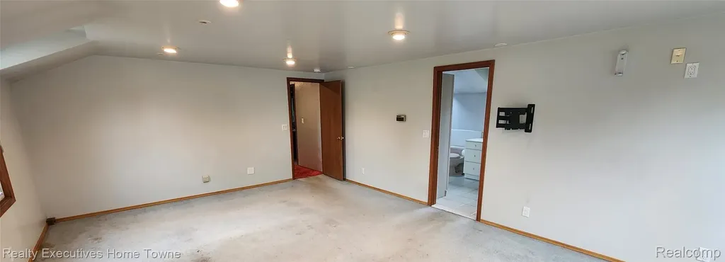46955 Shiloh Way Shelby Charter Township MI 48317