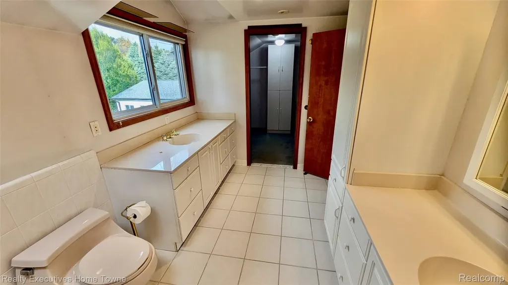46955 Shiloh Way Shelby Charter Township MI 48317