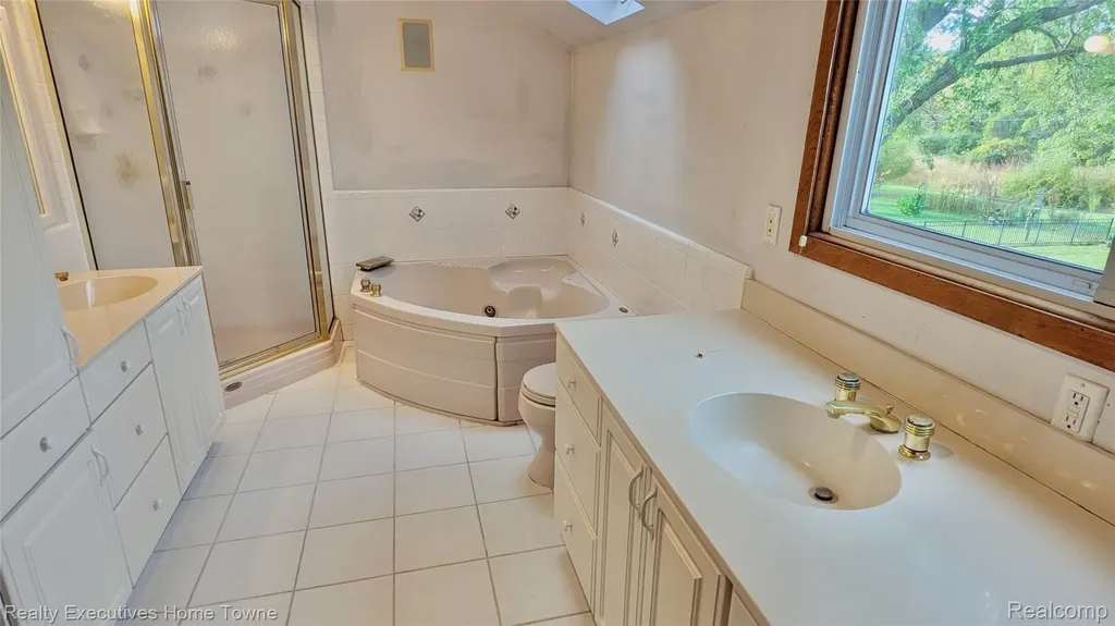 46955 Shiloh Way Shelby Charter Township MI 48317