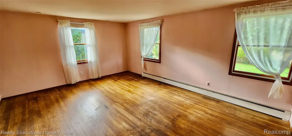 46955 Shiloh Way Shelby Charter Township MI 48317