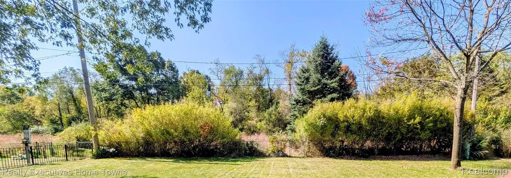 46955 Shiloh Way Shelby Charter Township MI 48317
