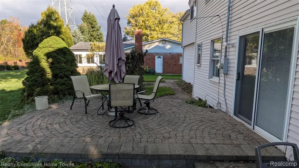 46955 Shiloh Way Shelby Charter Township MI 48317