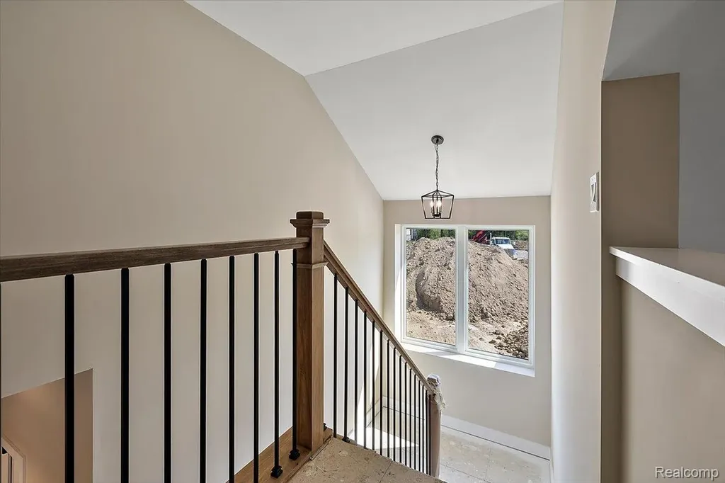 2032 Breckenridge Court Rochester City MI 48307