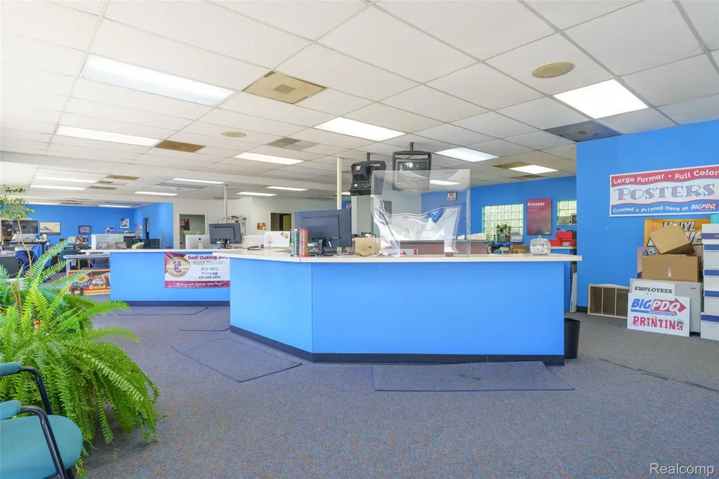 7475 Grand River Road Brighton City MI 48114