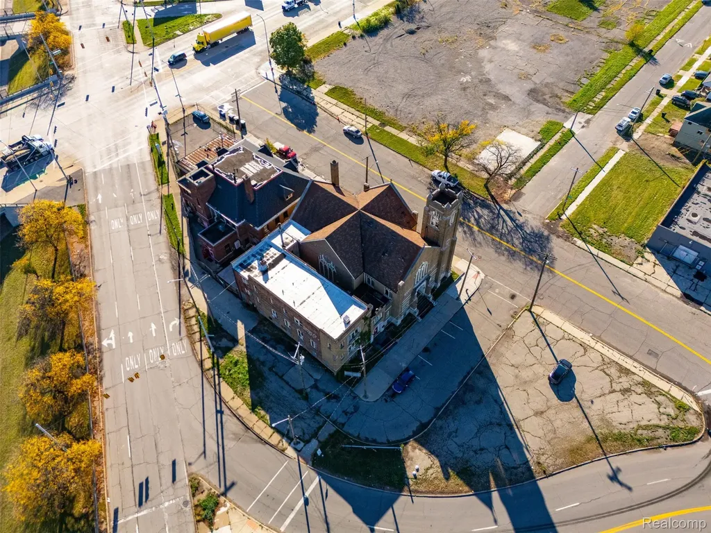 7000 W Chicago Street Detroit City MI 48204