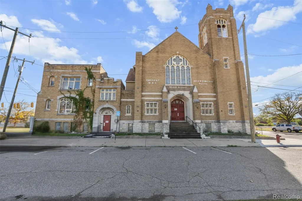 7000 W Chicago Street Detroit City MI 48204