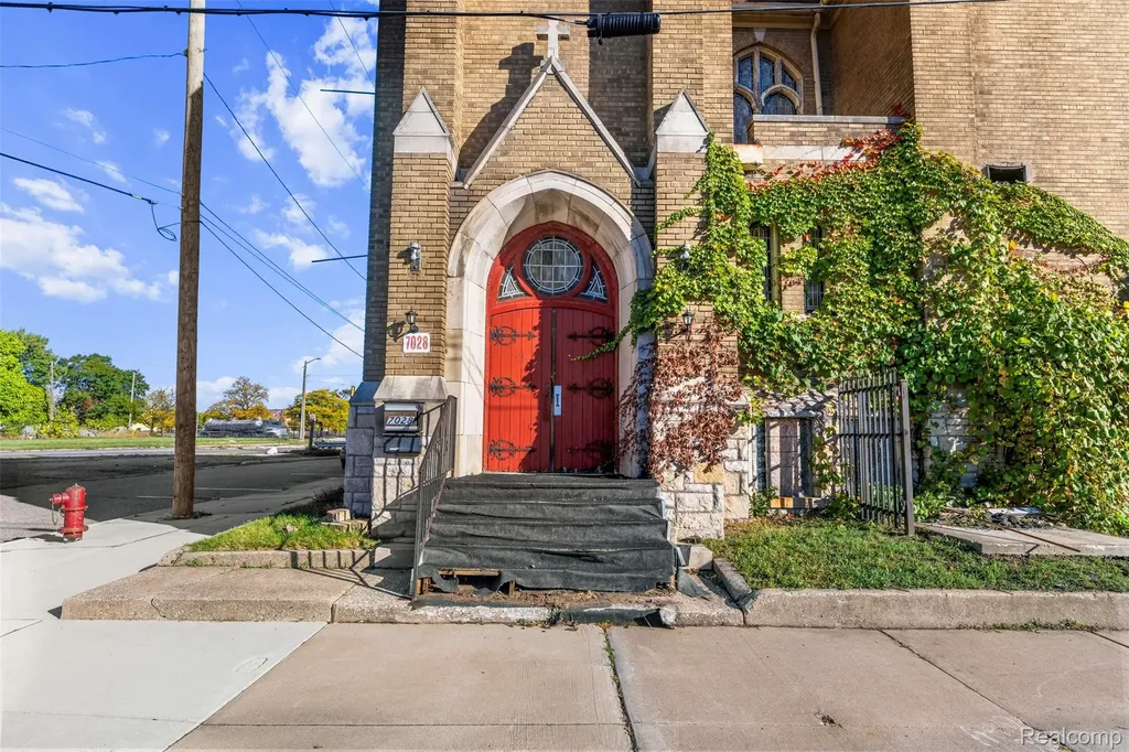 7000 W Chicago Street Detroit City MI 48204