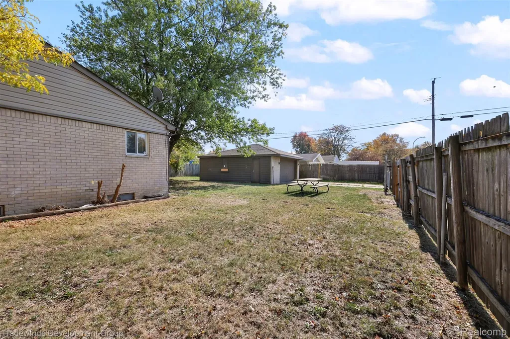 30455 Cherry Avenue Romulus City MI 48174