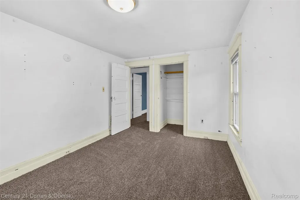 902 S Washington Avenue Royal Oak City MI 48067