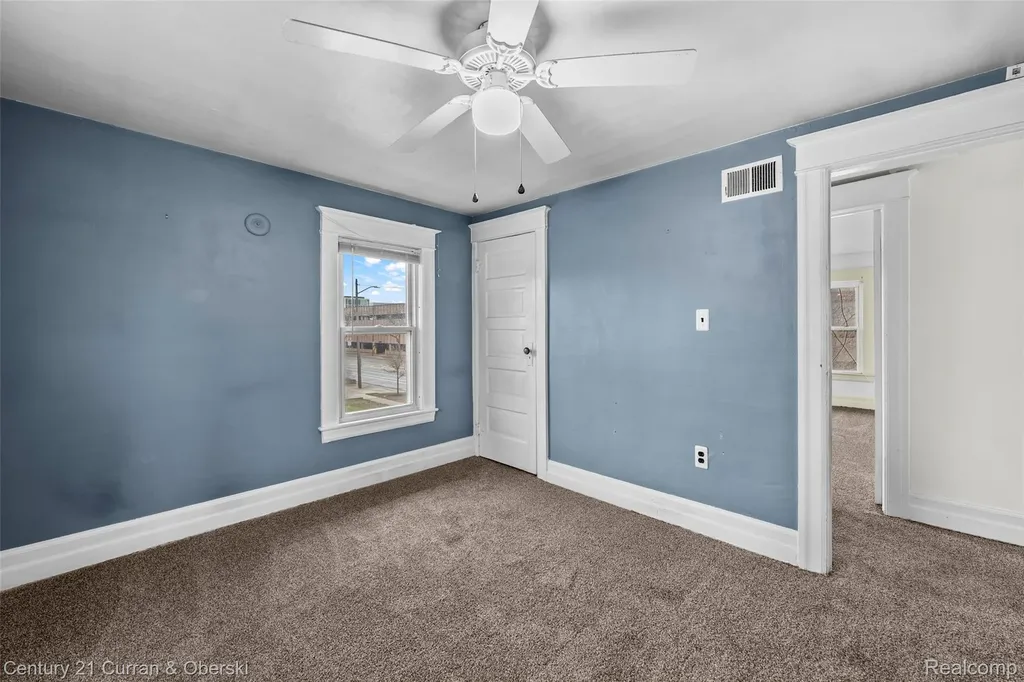 902 S Washington Avenue Royal Oak City MI 48067