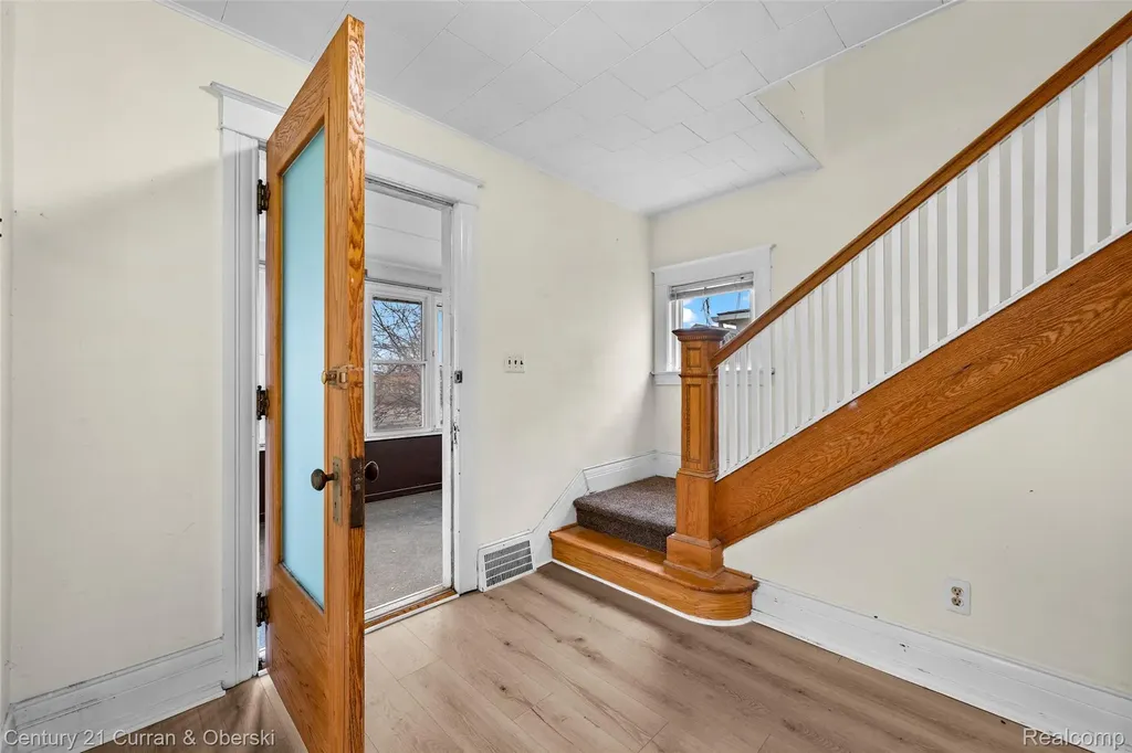 902 S Washington Avenue Royal Oak City MI 48067