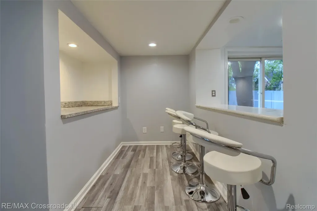 43216 N Bemis Road E Van Buren Charter Township MI 48111