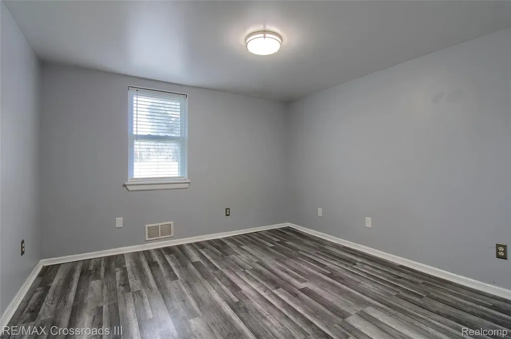 43216 N Bemis Road E Van Buren Charter Township MI 48111