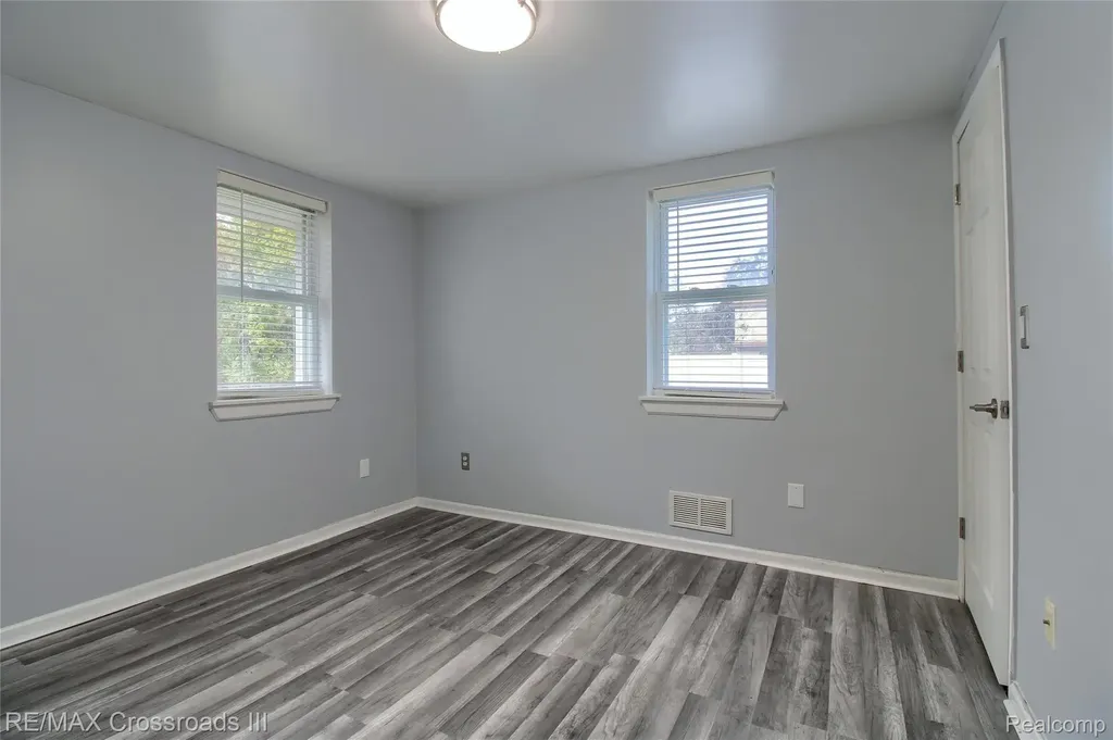 43216 N Bemis Road E Van Buren Charter Township MI 48111