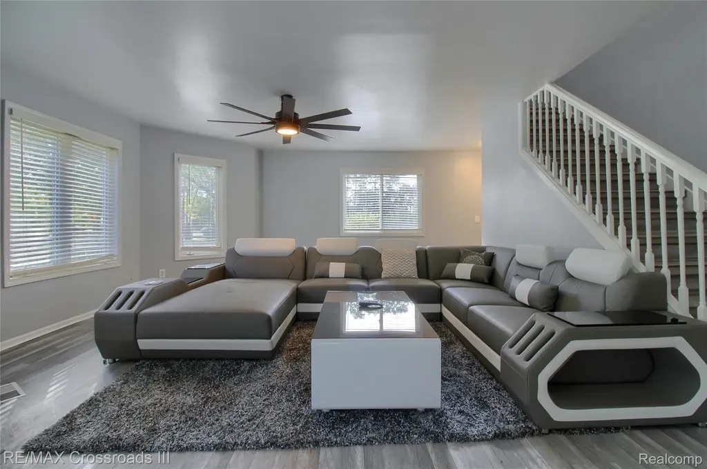 43216 N Bemis Road E Van Buren Charter Township MI 48111