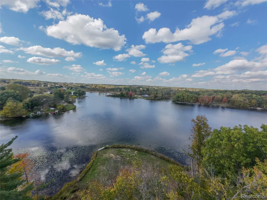 4720 Brunk Drive Otter Lake Village MI 48464