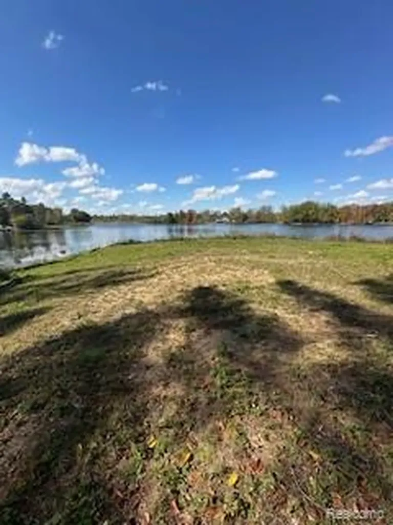 4720 Brunk Drive Otter Lake Village MI 48464