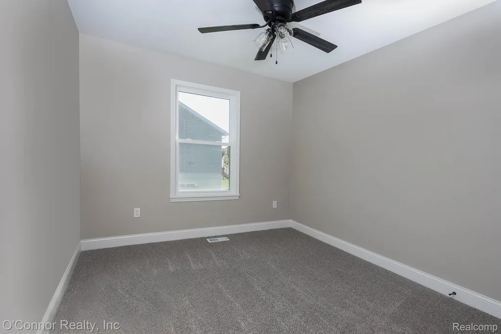 2047 Edward Lane East Kimball Township MI 48074