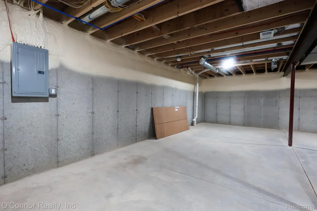 2047 Edward Lane East Kimball Township MI 48074