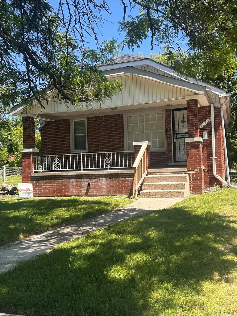 15730 Winthrop Detroit City MI 48227