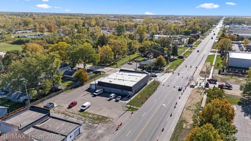 6397 Middlebelt Road Romulus City MI 48174
