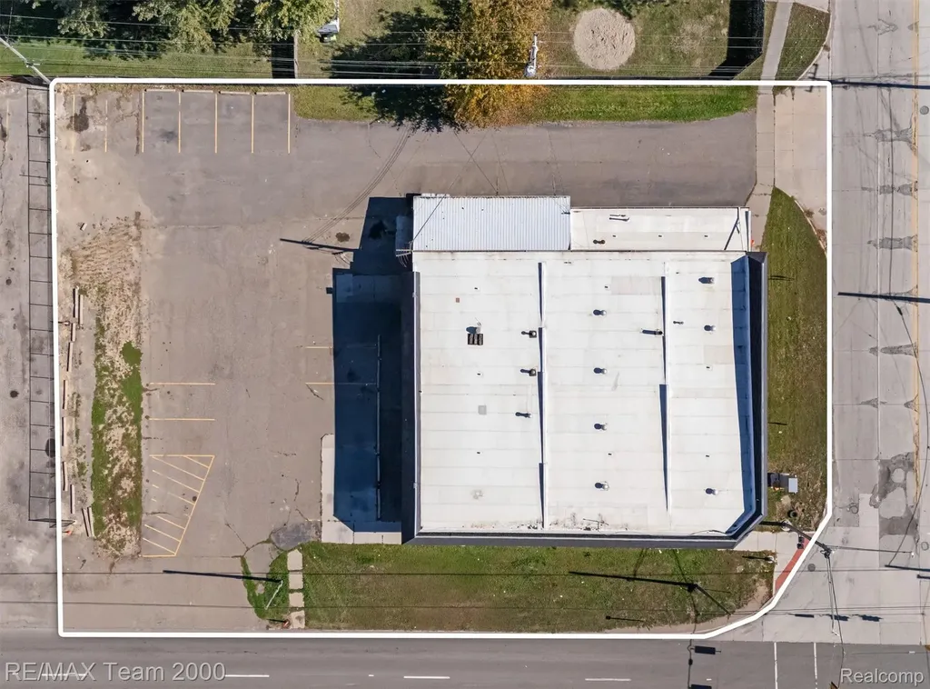 6397 Middlebelt Road Romulus City MI 48174