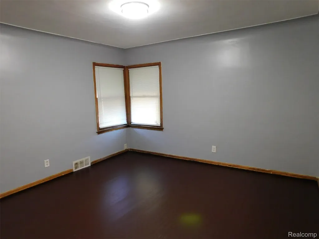 11539 Lakepointe Street Detroit City MI 48224