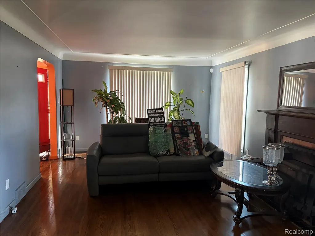 14055 Faust Avenue Detroit City MI 48223