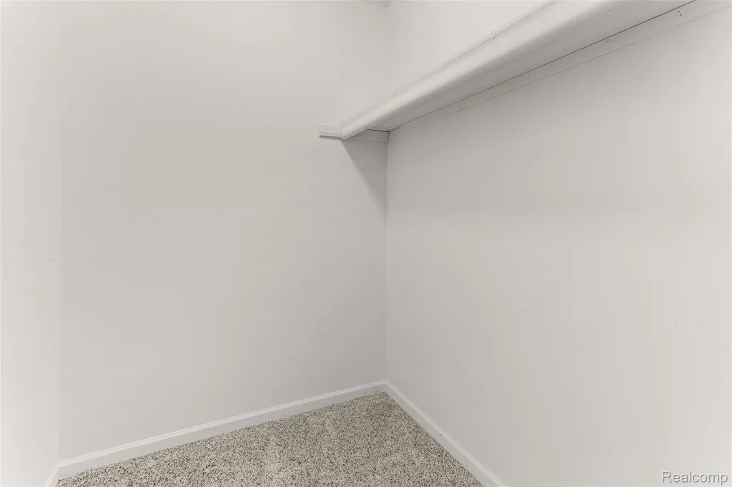 1465 Addington Lane Ann Arbor City MI 48108