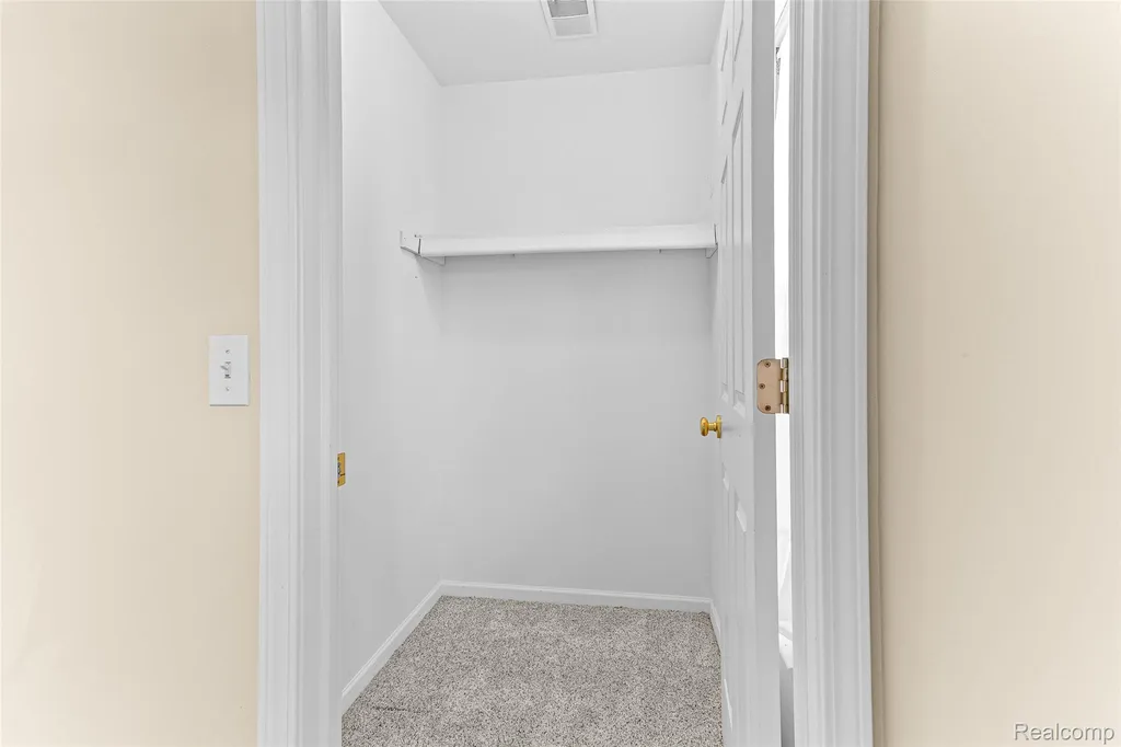 1465 Addington Lane Ann Arbor City MI 48108