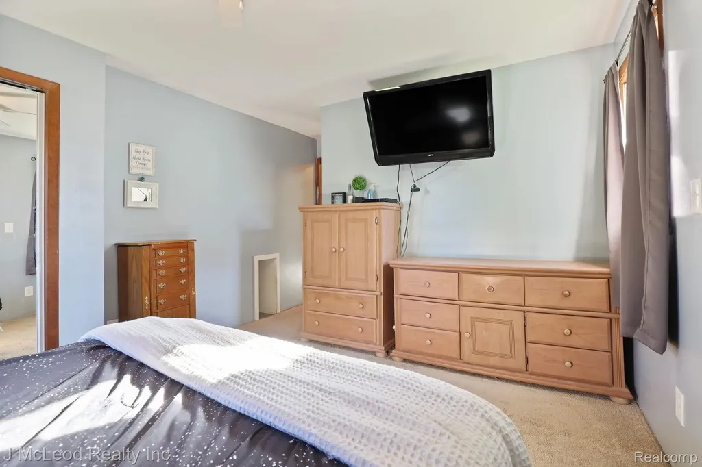 4618 Main Street Millington Village MI 48746